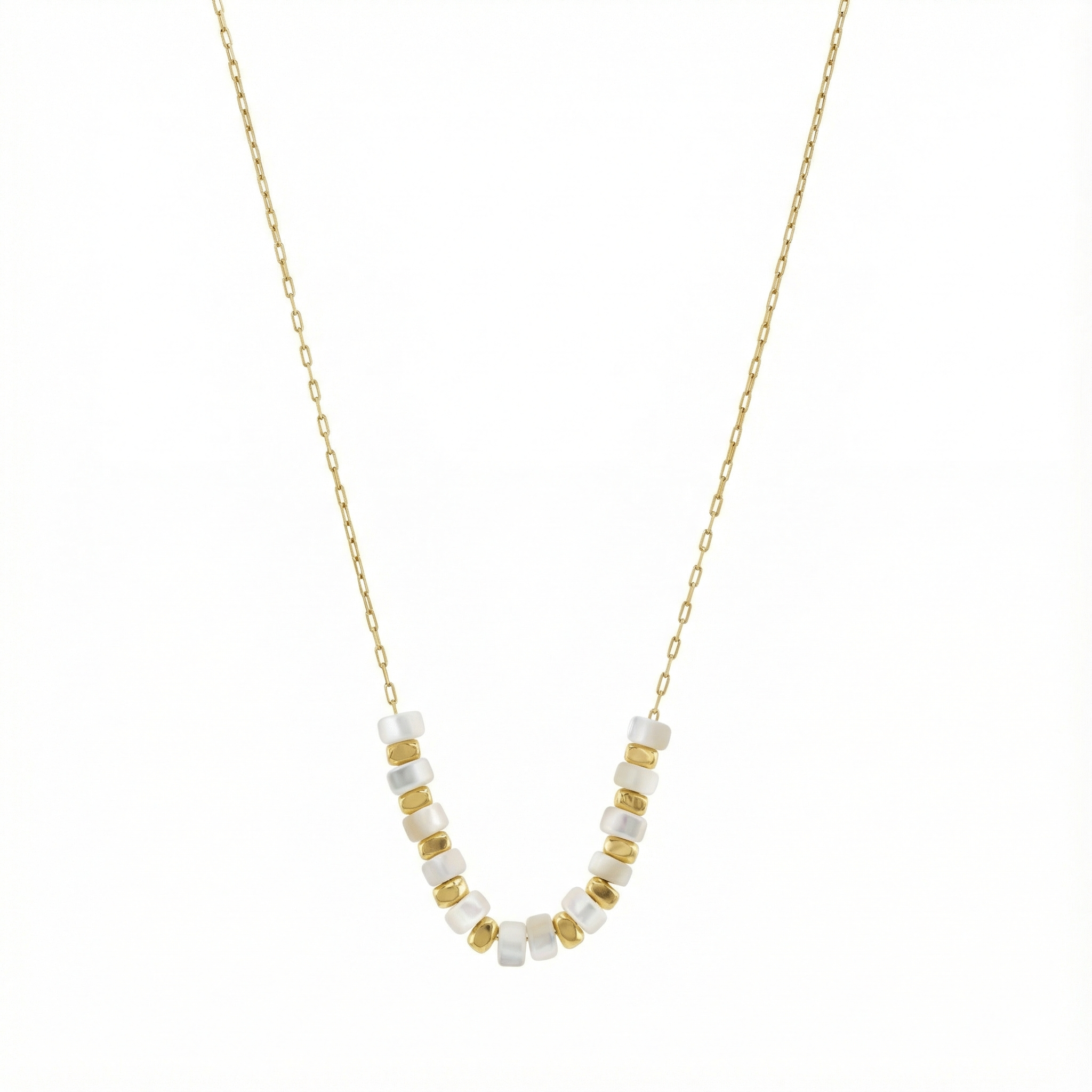 Collier acier inoxydable doré avec perles plates blanches nacrées